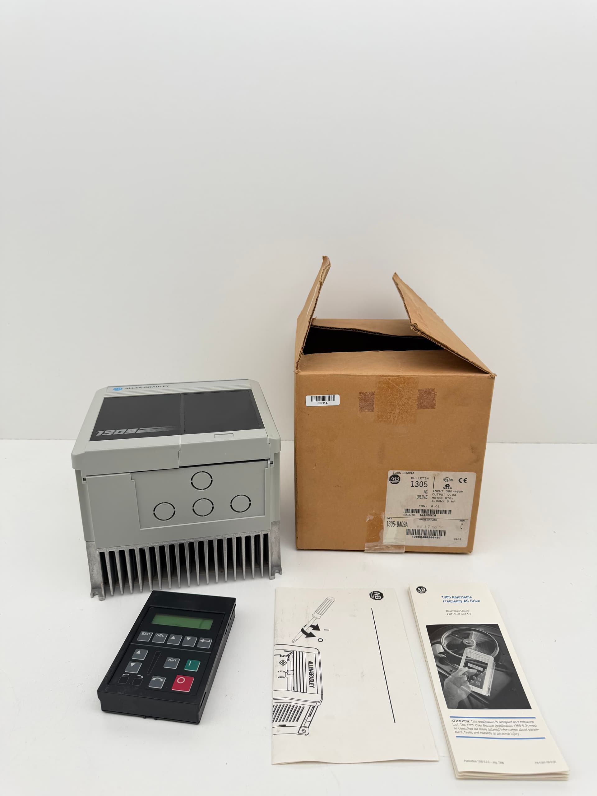 Allen-Bradley 1305-BA09A AC Drive VFD Ser C, 5HP, 380-460V, 3PH, 9A w/ 1201-HA2