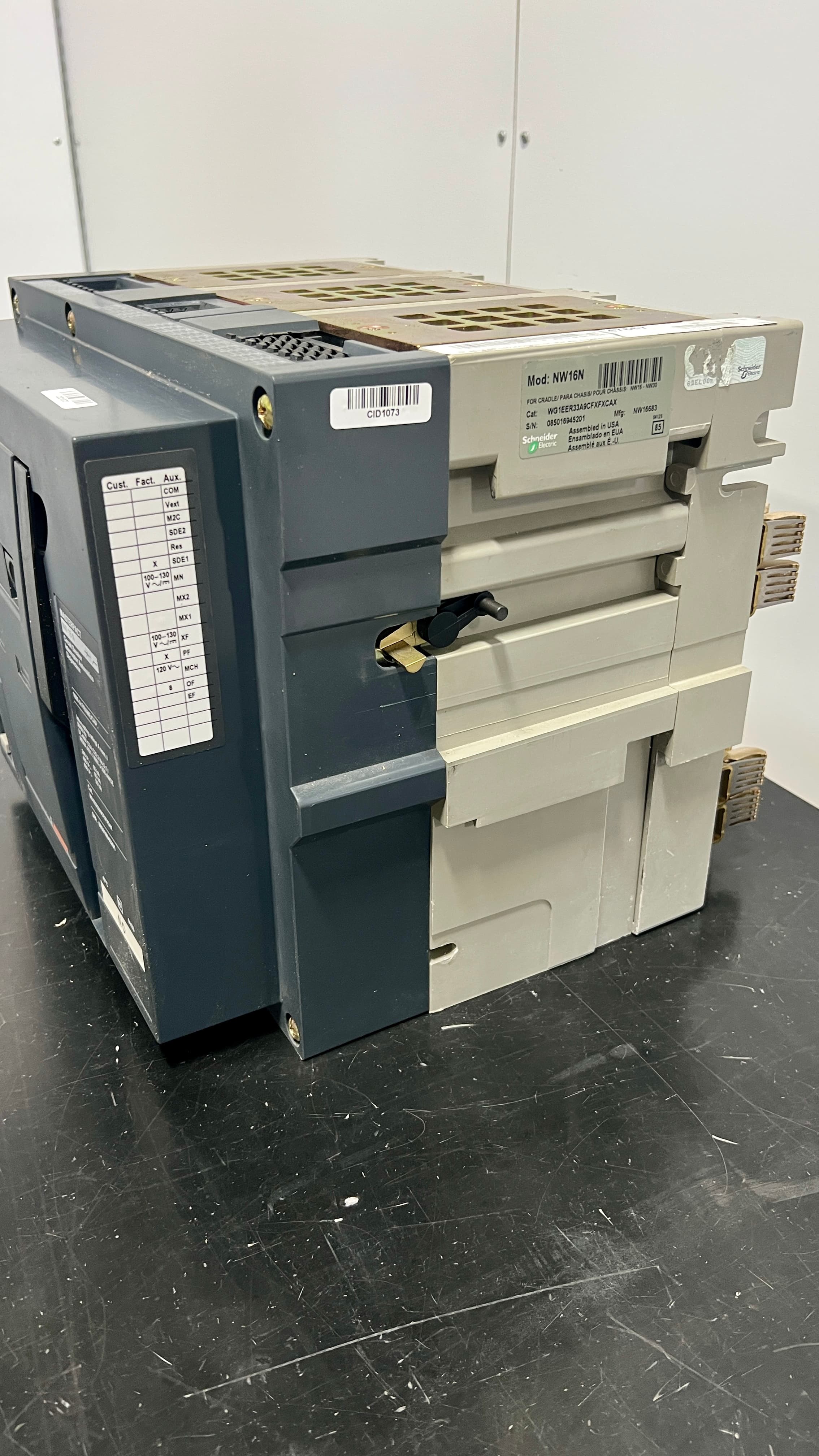 Schneider Electric Squard D Masterpact NW16N 1600A, 600V, 3 Pole Circuit Breaker