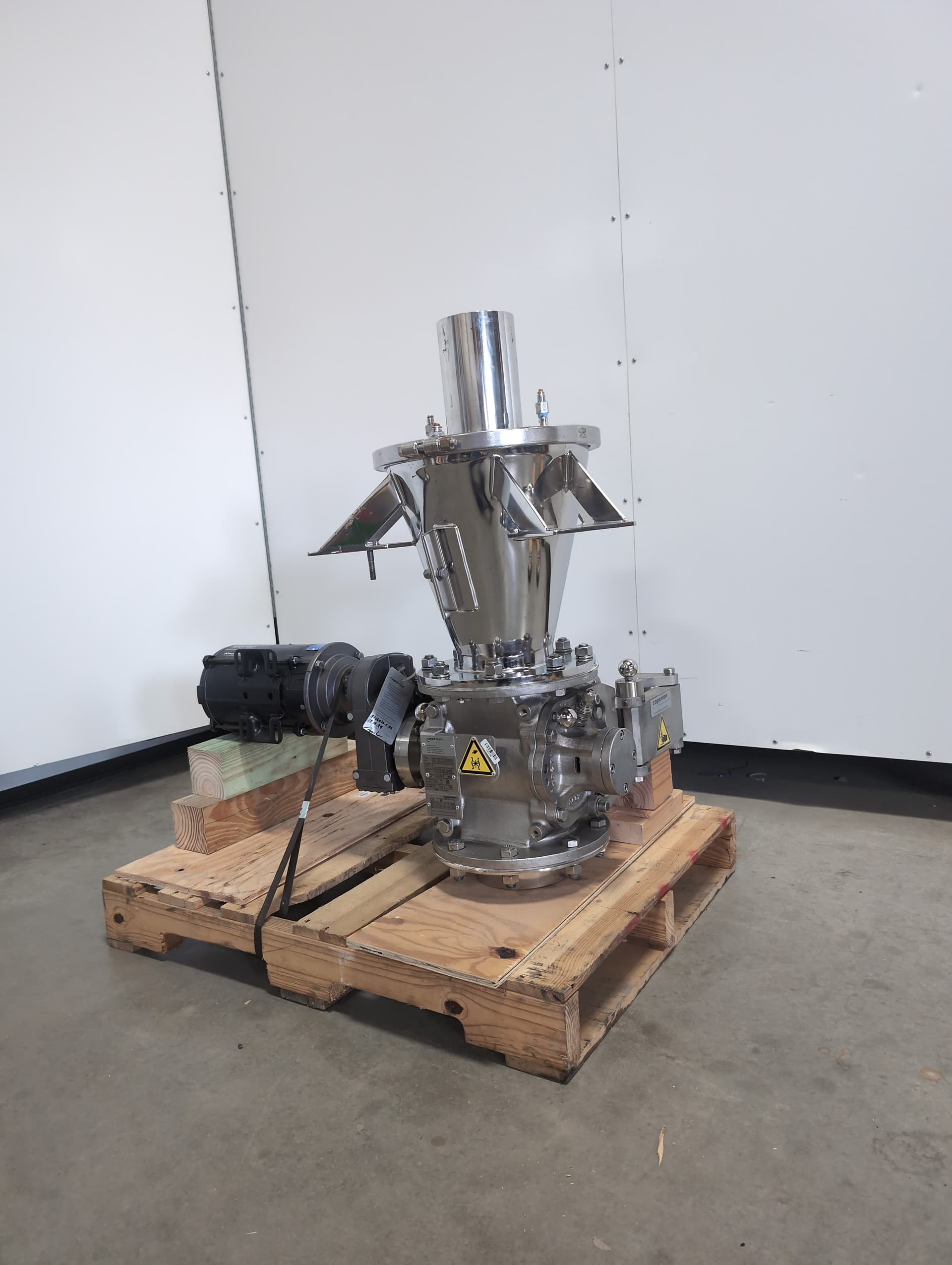 Coperion K-tron ZRD-150.1-SS-HYG W/DR Rotary Valve w/ feed hopper, .67FT.