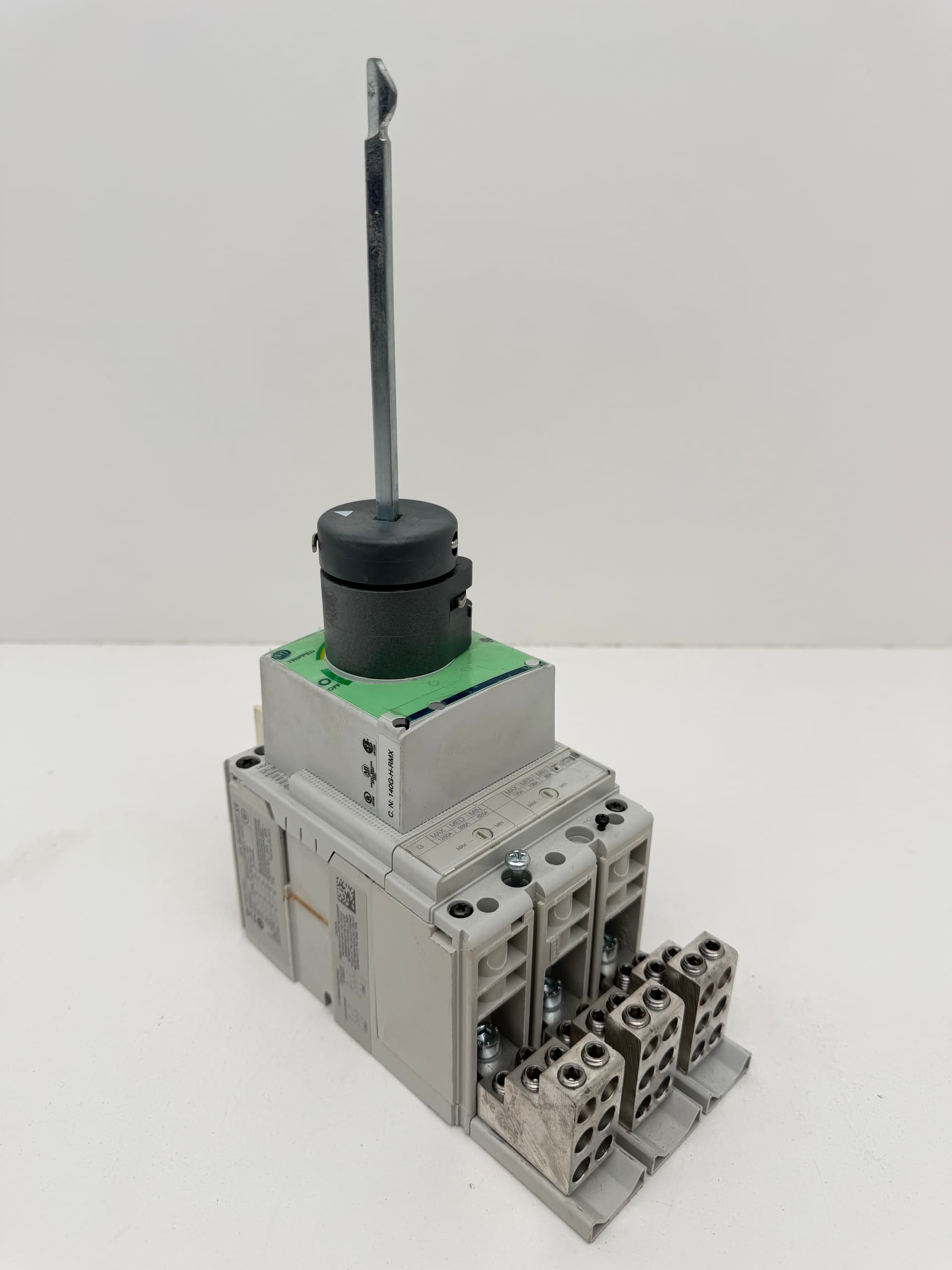 Allen-Bradley 140G-H3F3-D12 Ser A Circuit Breaker 3P 125A