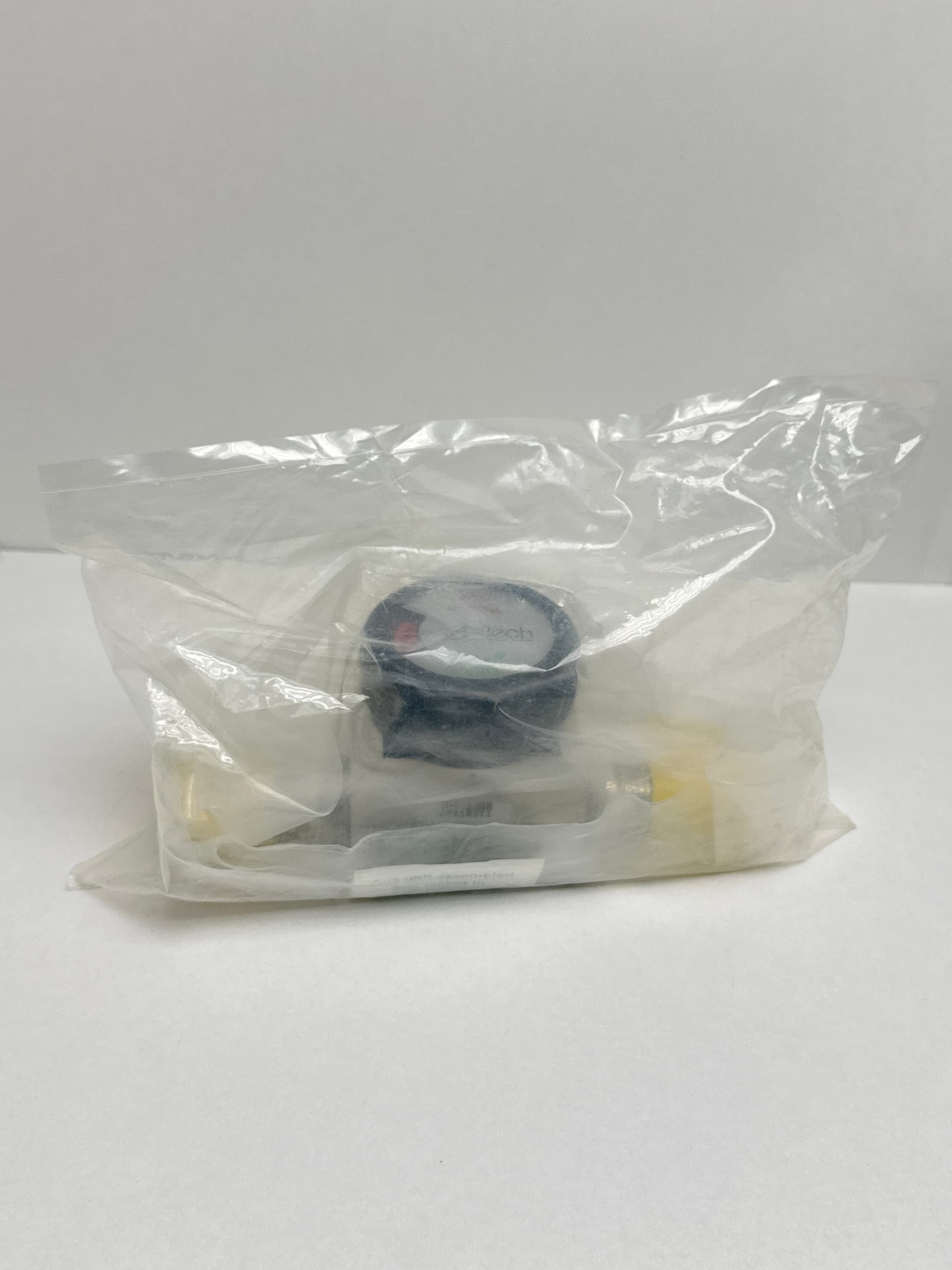 AP Tech AP3800SM MV8 MV8 00 Diaphragm Valve, 1/2 in M/M, 250 psig
